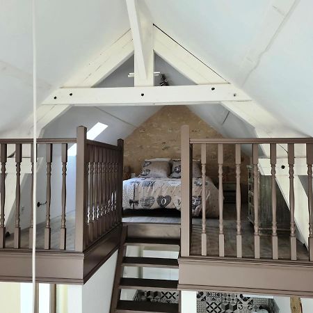 Le Petit Logis Villa Blere Exterior photo